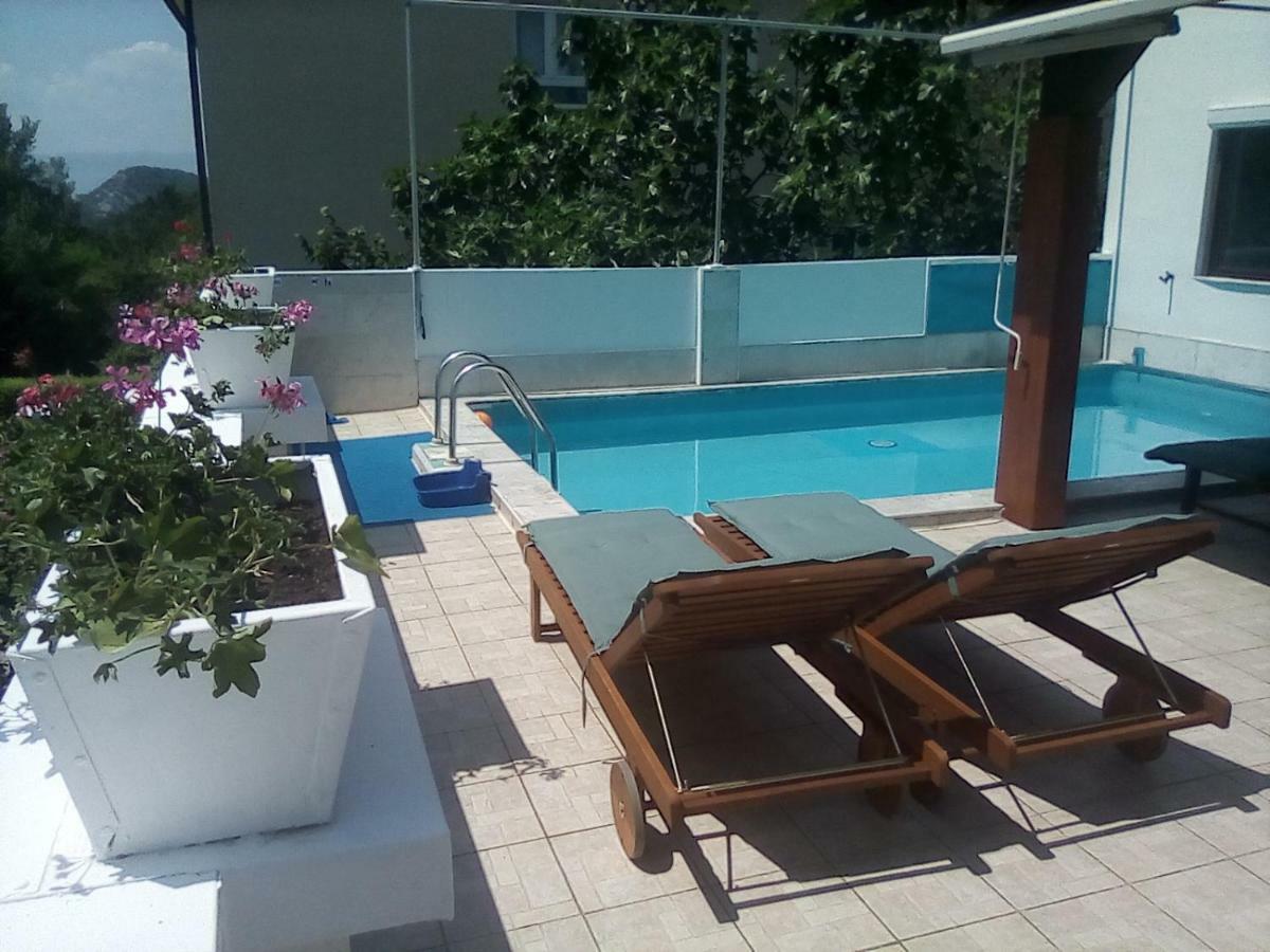 Vila Brig 108 - Private Swimming Pool And Jacuzzi Риека Экстерьер фото